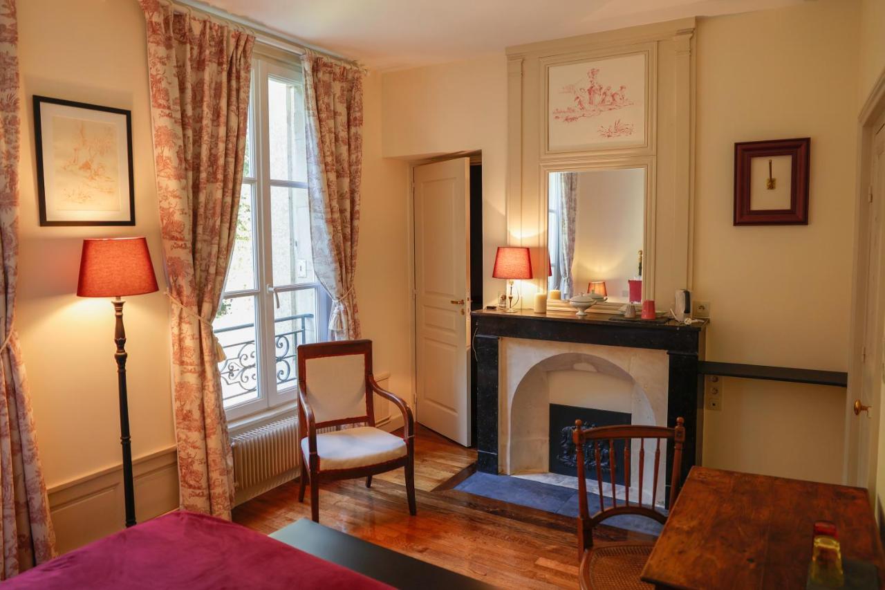 Le Gite Du Bas Manoir Bretteville-sur-Odon Εξωτερικό φωτογραφία